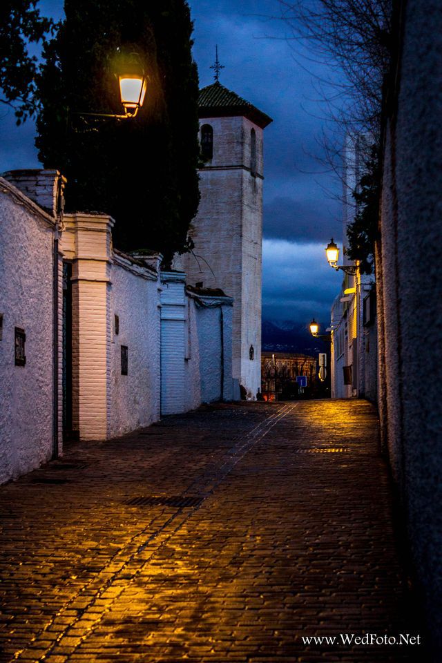 Calles de Albaicin por la noche