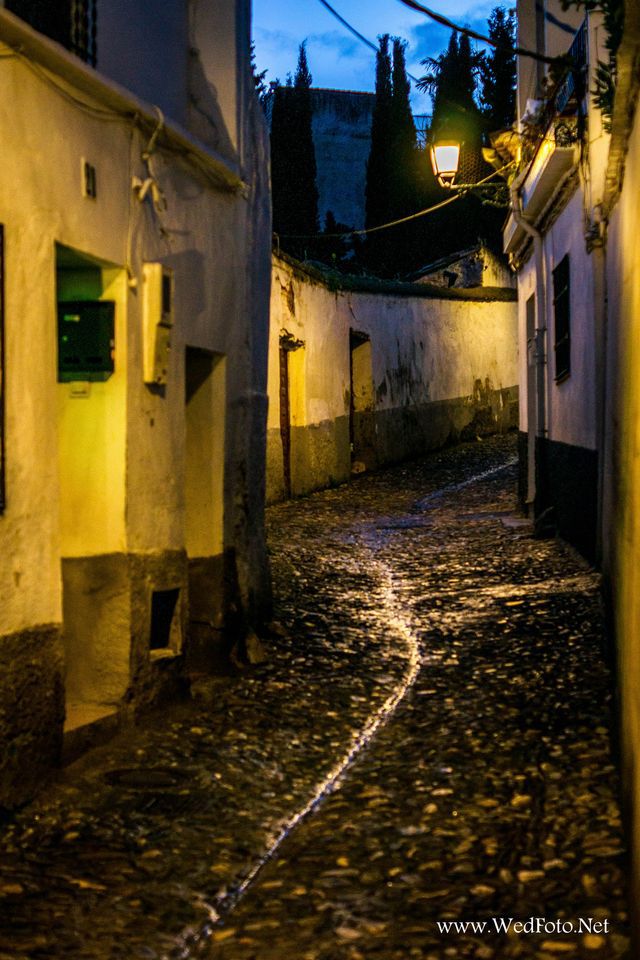 Calles de Albaicin por la noche